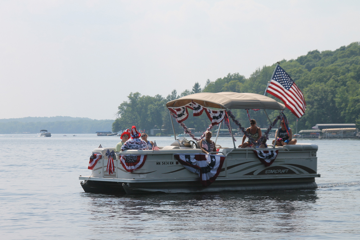 2019-lsa-boat-parade8 2019-lsa-boat-parade8